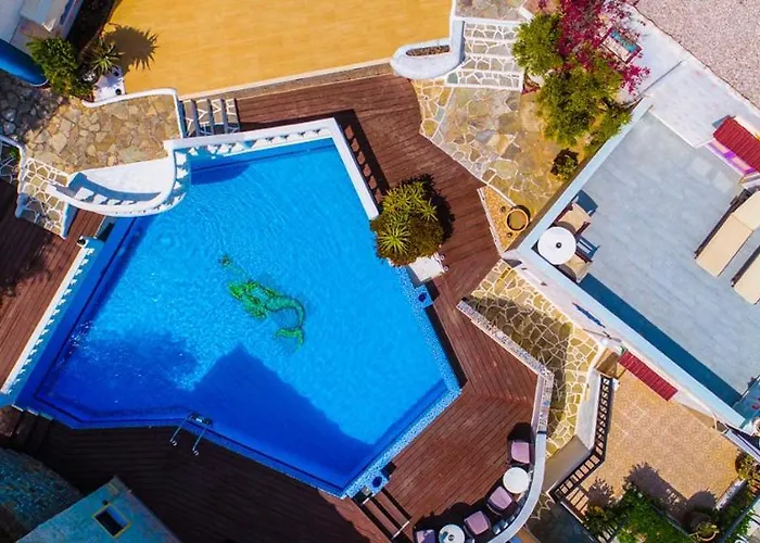 One Private With Stunning Full Sea View, Shared Pool And Ac * Herszonisszosz