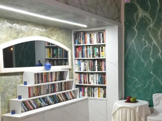 One Private With Stunning Full Sea View, Shared Pool And Ac