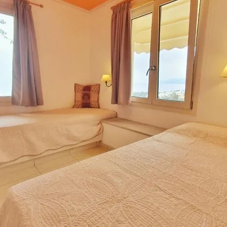 Апартаменти One Private With Stunning Full Sea View, Shared Pool And Ac *